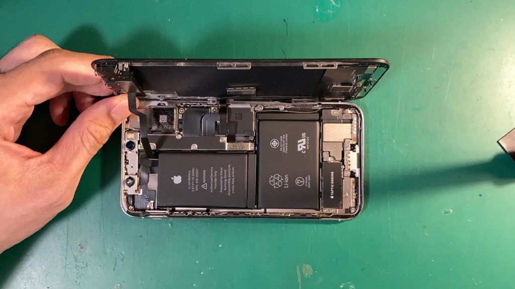 解説】iPhoneXのバッテリーを大容量に自分で交換してみた | スマライフ